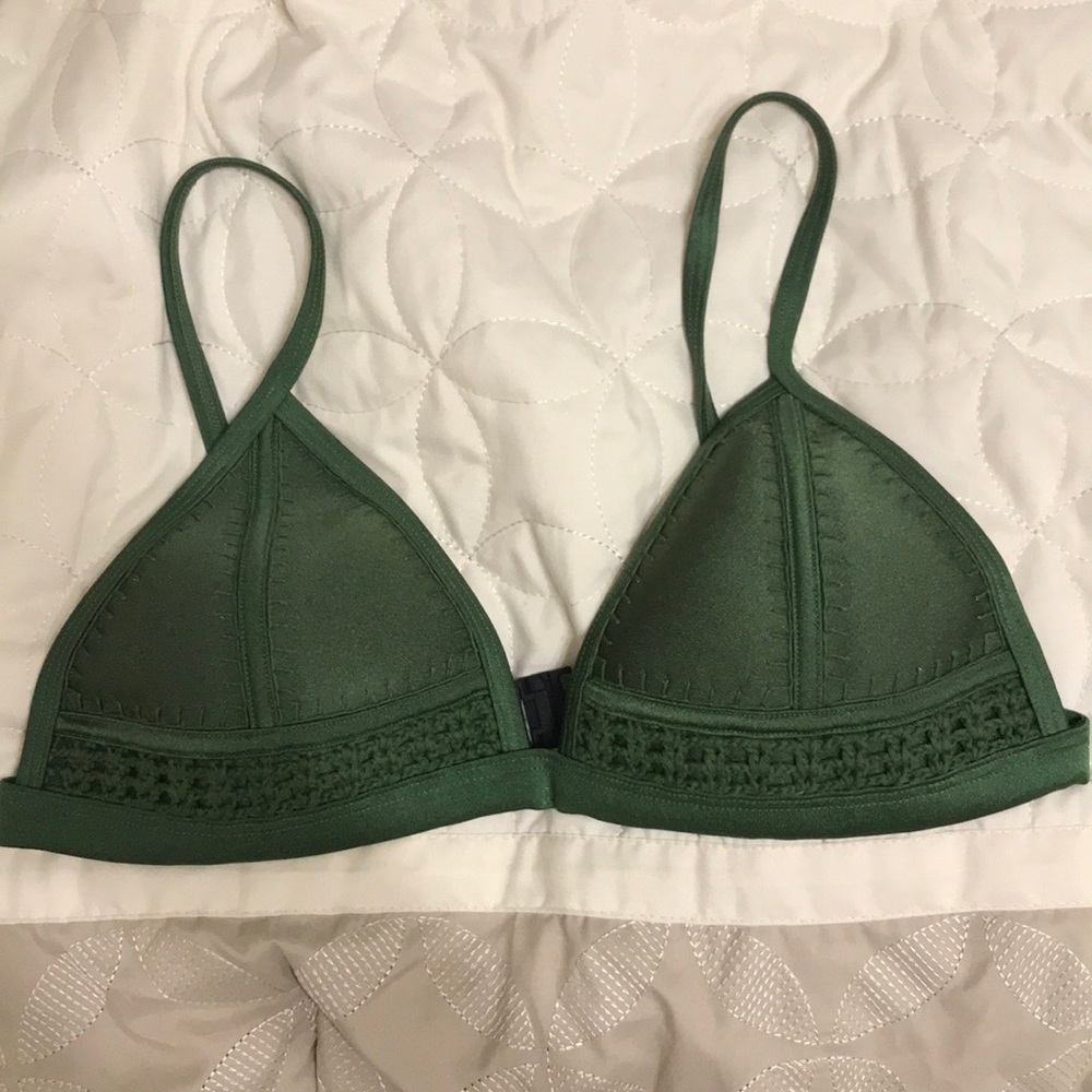Triangl olive green bikini top
